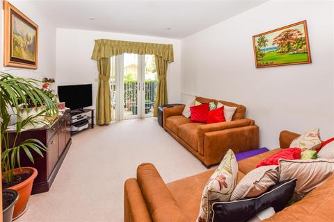 1 bedroom flat for sale, Aventine Avenue, Mitcham CR4