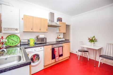 38 Boyd Road, London, SW19 2DG