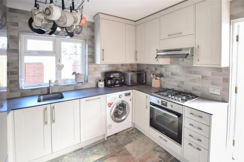 1 Biggin Avenue, Mitcham, CR4 3HN