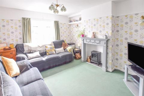 1 Biggin Avenue, Mitcham, CR4 3HN