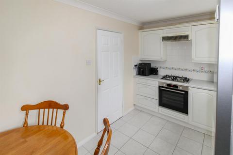 13 Applegarth Close, Corby, NN18 8EU