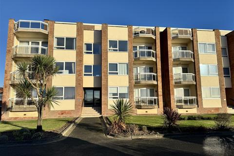 2 bedroom flat for sale, Barton Mansions, North Promenade, Lytham St Annes