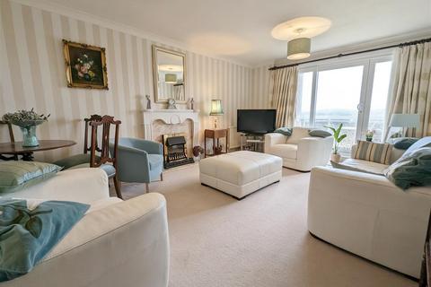 2 bedroom flat for sale, Barton Mansions, North Promenade, Lytham St Annes