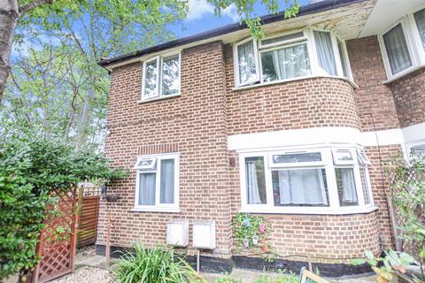 27 Windsor Avenue, London, SW19 2RR