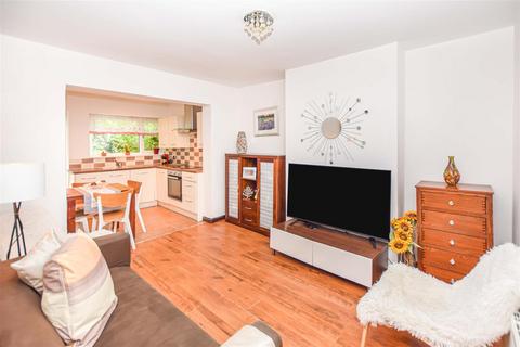 27 Windsor Avenue, London, SW19 2RR