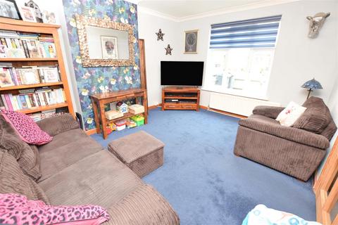 19 Alexandra Road, Mitcham, CR4 3LT
