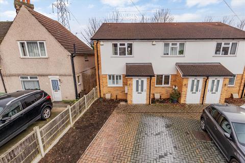 Crayford - 2 bedroom end of terrace house for sale