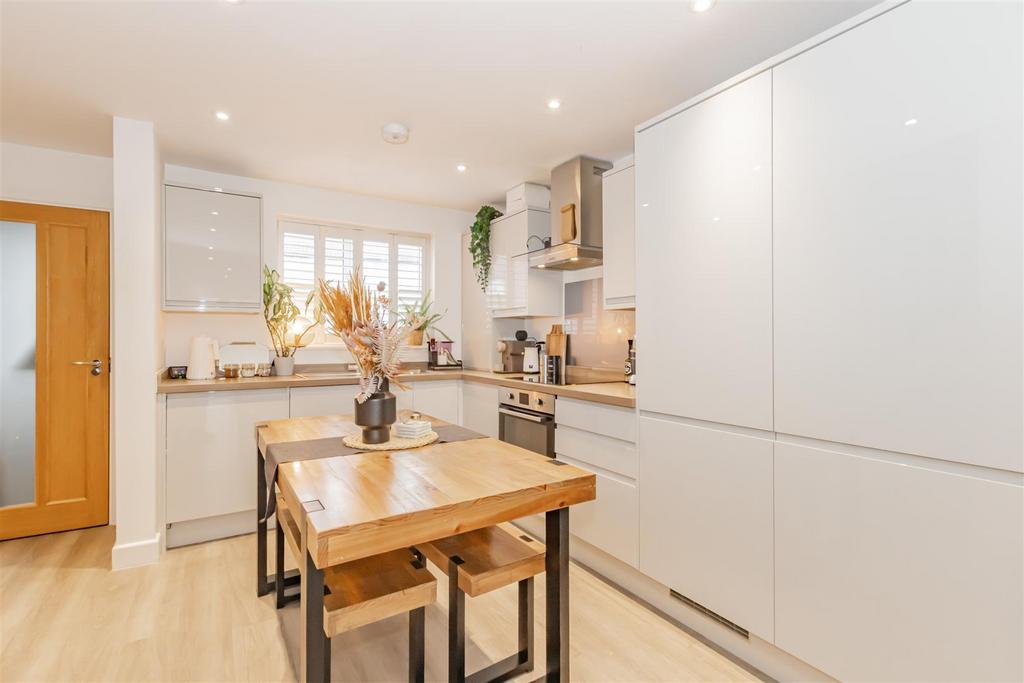 Lounge/Kitchen