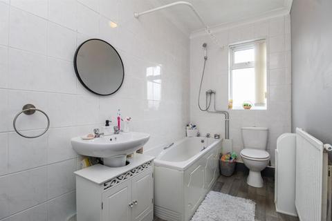 114 Station Road, Ryhill, Wakefield, WF4 2BZ