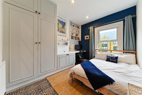 3 Mill Road, London, SW19 2NE