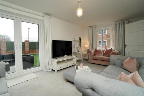 8 Snowdrop Close, Easingwold, York, YO61 3GT