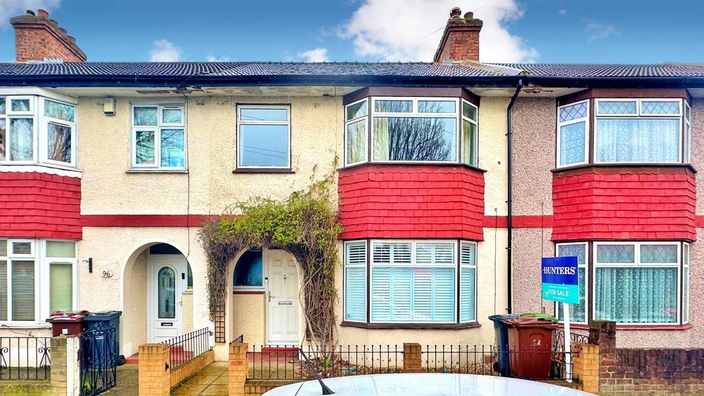 Kenneth Road Chadwell Heath Rm6 3 Bed Terraced House For Sale £450 000