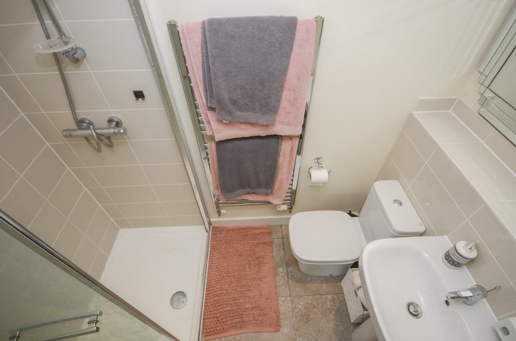 Ensuite.jpg