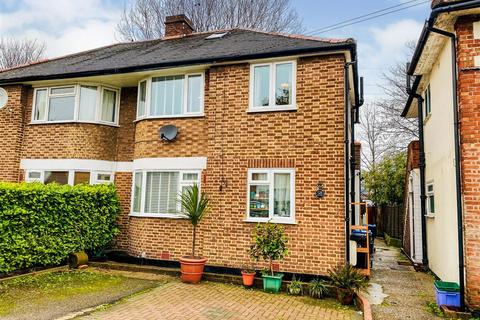 60 Runnymede, London, SW19 2PQ