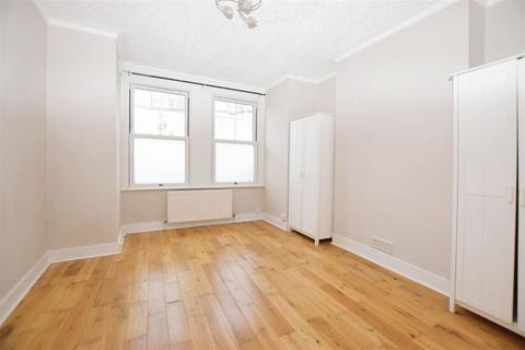 5 Devonshire Road, London, SW19 2EJ