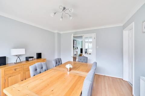 18 Oswestry Close, Redditch, B97 5QE
