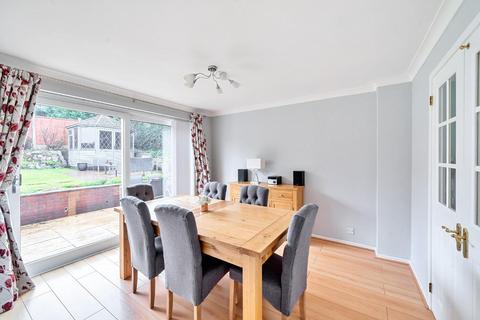 18 Oswestry Close, Redditch, B97 5QE