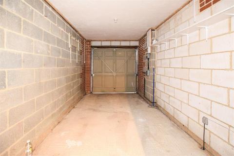12 Tyrrell Square, Mitcham, CR4 3SD