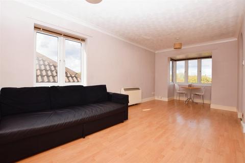 225 North Road, London, SW19 1TP