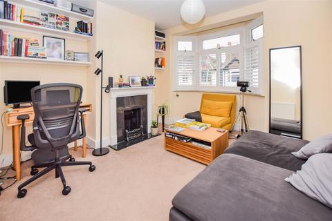 67 Kimble Road, London, SW19 2AU