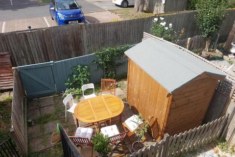 67 Kimble Road, London, SW19 2AU