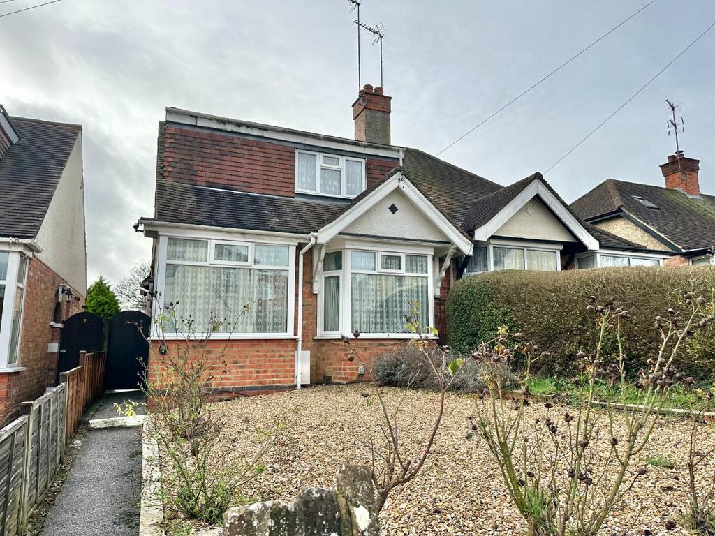 Knights Lane, Kingsthorpe Village, Northampton NN2 3 bed semidetached