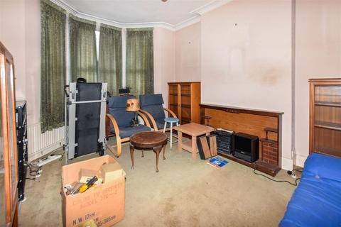 10 Warren Road, London, SW19 2HX