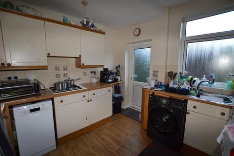 3 bedroom semi-detached house for sale, Belvoir Drive East, Leicester