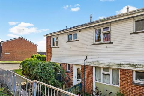 121 Park Barn Drive, Guildford, GU2 8EU