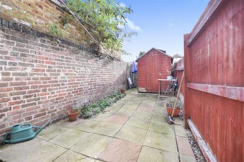 41 Briscoe Road, London, SW19 2AH