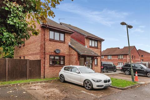 132 Lowry Crescent, Mitcham, CR4 3QU