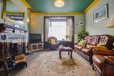 3 bedroom terraced house for sale, High Street, Boosbeck