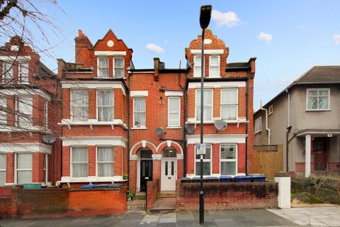 2 bedroom flat for sale, Nemoure Road, W3