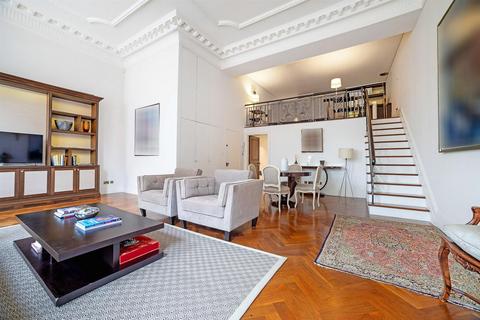 3 bedroom apartment for sale, Cadogan Square, London SW1X
