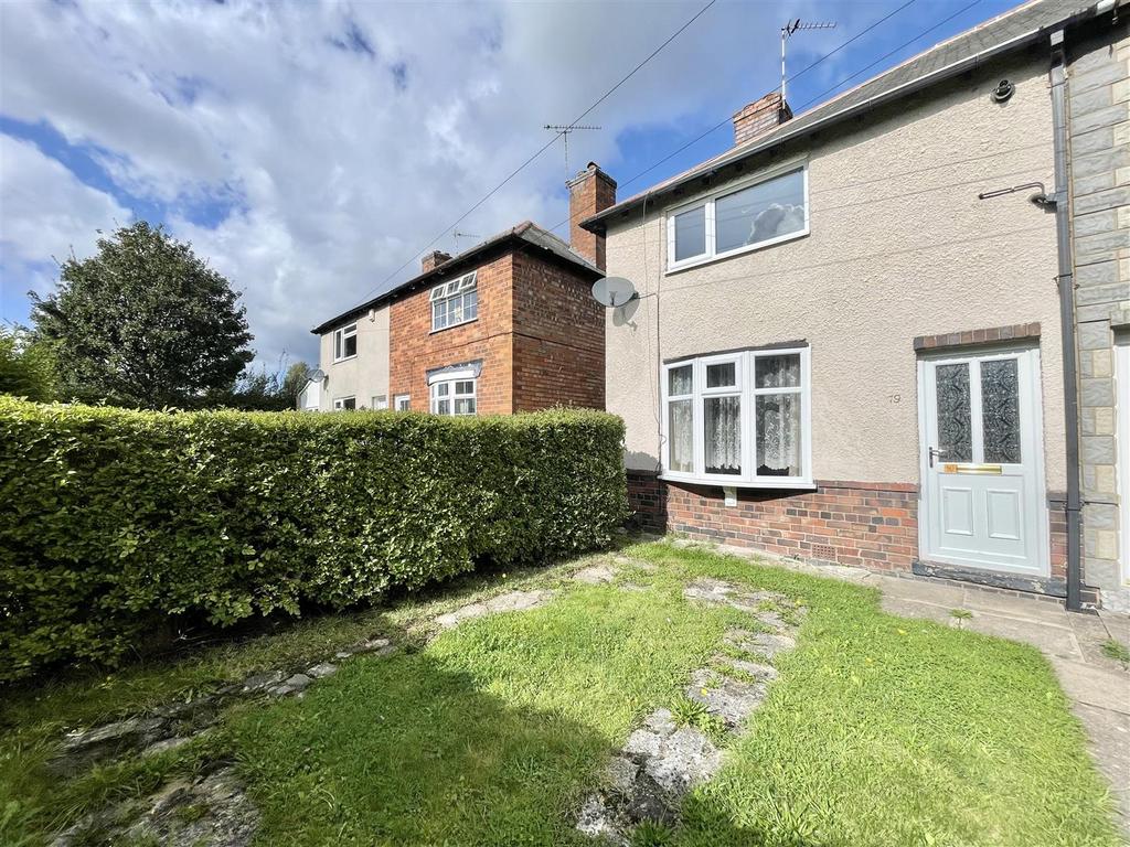 Cromford Avenue, South Wigston LE18 2 bed semidetached house £135,000