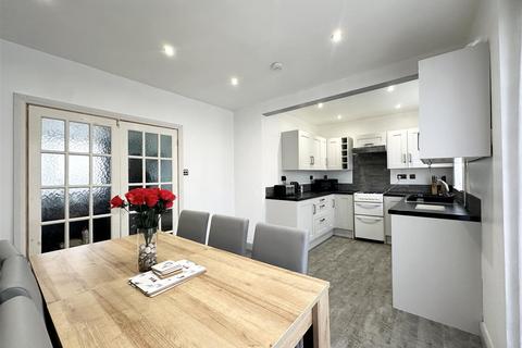 14 Babington Row, Leicester, LE2 6QA
