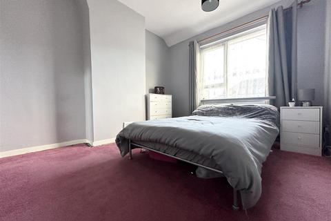 14 Babington Row, Leicester, LE2 6QA