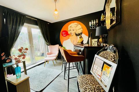 83 Bushy Close, Bletchley, Milton Keynes, MK3 6PX