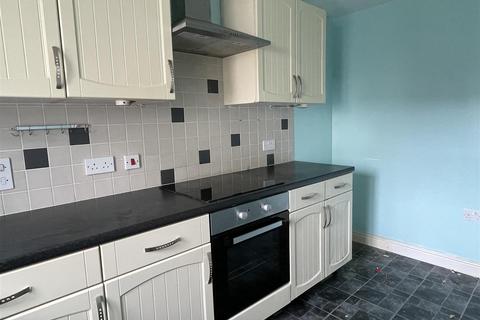 27 Netley Meadow, Bugle, St Austell, PL26 8FX