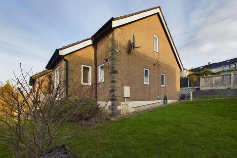 3 bedroom end of terrace house for sale, Buttermere Court, Lancaster