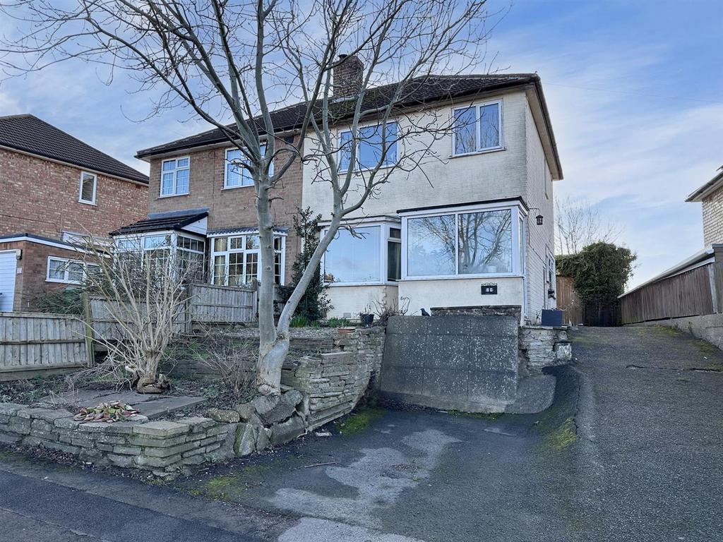 Spa Lane, Wigston LE18 3 bed semidetached house for sale £225,000