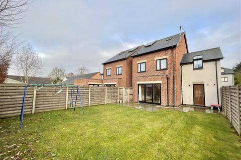 4 bedroom detached house for sale - The Firs, Aylestone LE2