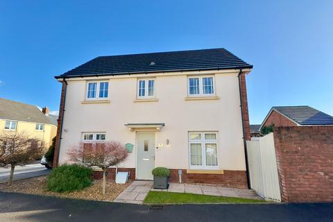 9 Bryn Celyn, Llanharry, Pontyclun, CF72 9ZG