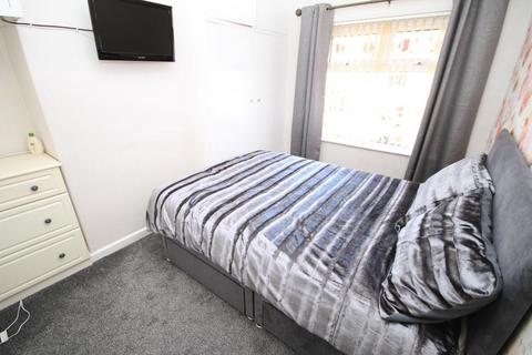 21 Ridgeway, Shipley, BD18 1PJ