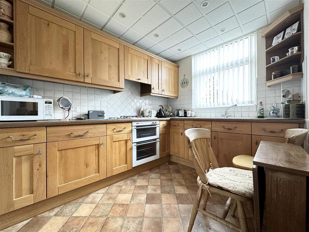 Breakfast Kitchen