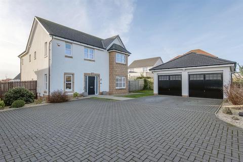 5 bedroom detached house for sale, 43 Pitdinnie Road, Cairneyhill KY12 8BY