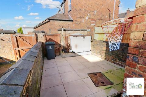 237 Hamil Road, Stoke-on-trent, ST6 1BA
