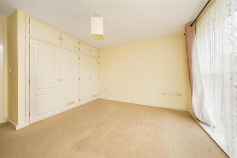2 bedroom apartment for sale, Issa Road, Hounslow