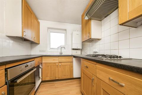 1 bedroom flat for sale - Avenue Road, Isleworth