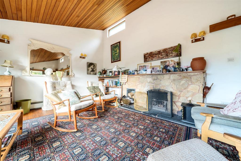 Bolham, Tiverton 3 bed detached house for sale £550,000